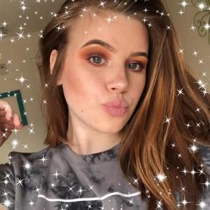 Meet your Posher, Logan